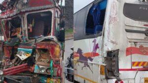 Accident on Mumbai-Pune Expressway