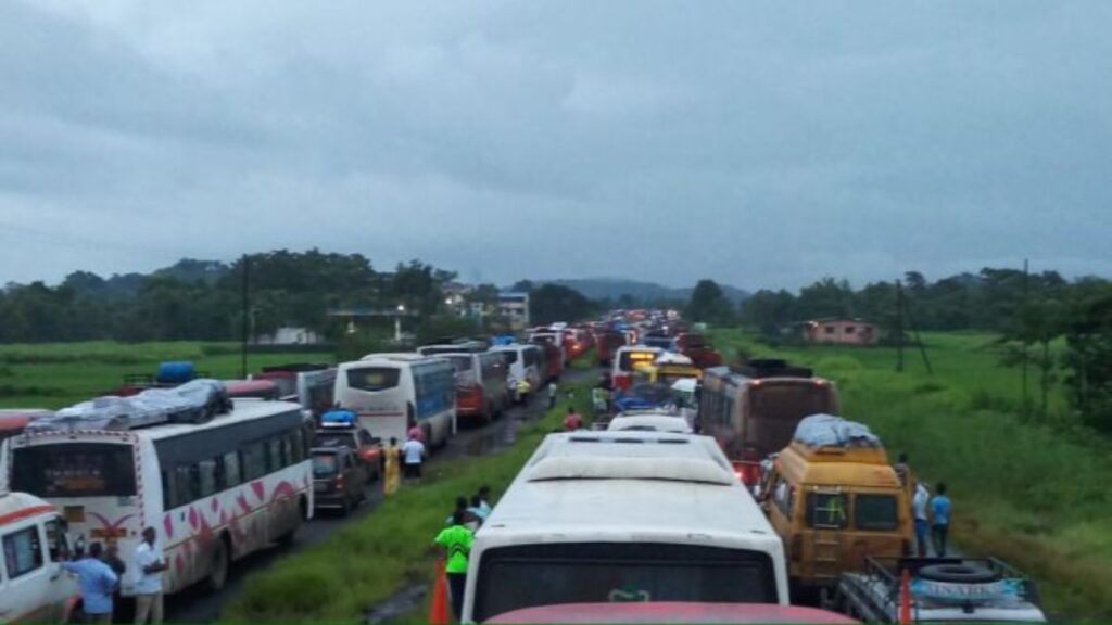 Heavy Traffic on Mumbai-Goa Highway