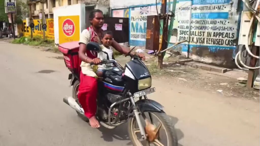 Mother Zomato Delivery Agent