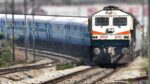 Kerala Train Viral Video: Man Survives by Lying Flat on Tracks as Superfast Train Passes Overhead