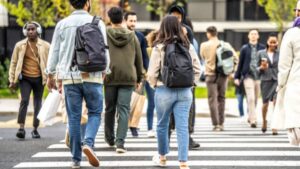 Pune footpath audit for pedestrian safety